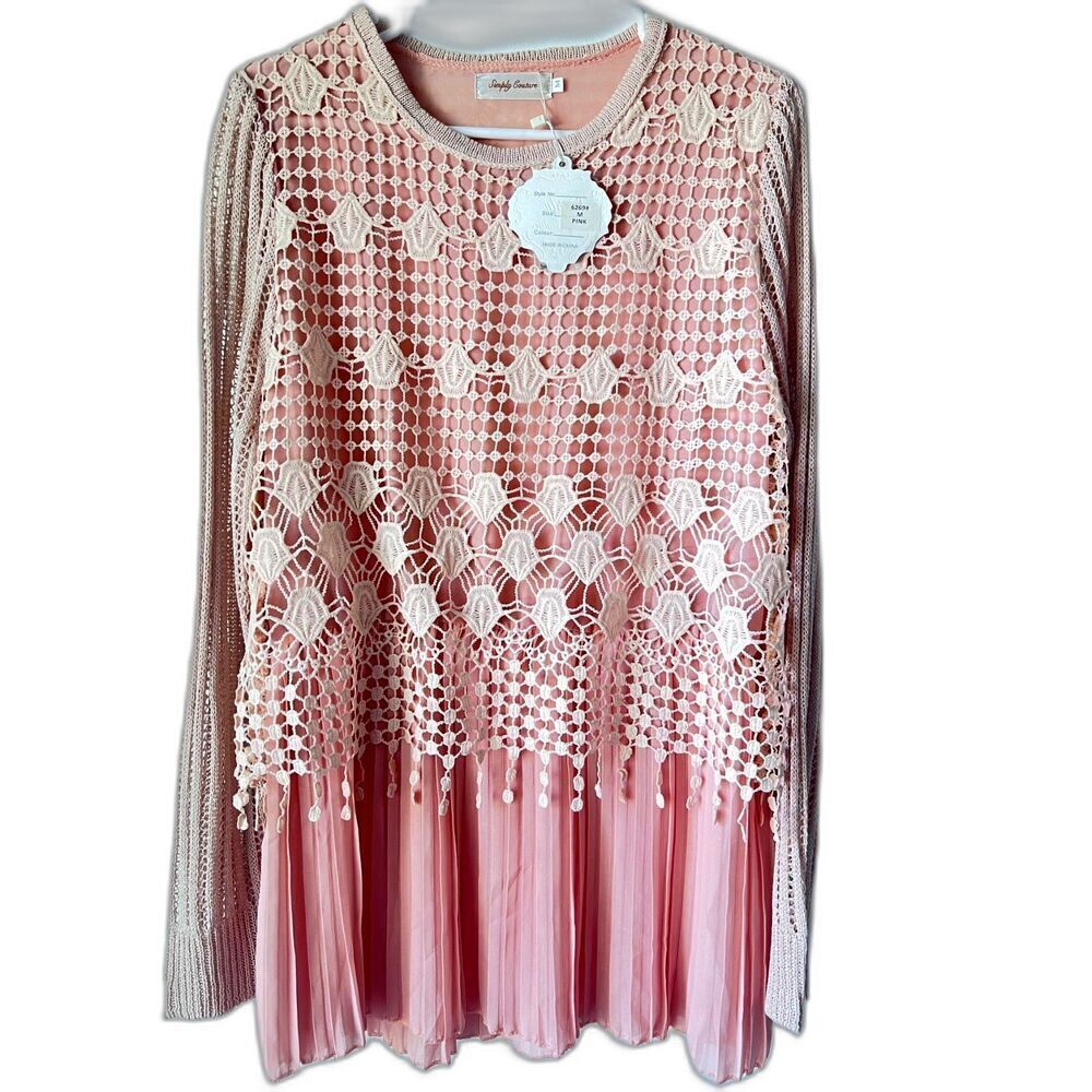 Blouse top long sleeve embroidered floral pleated romantic peach pink M